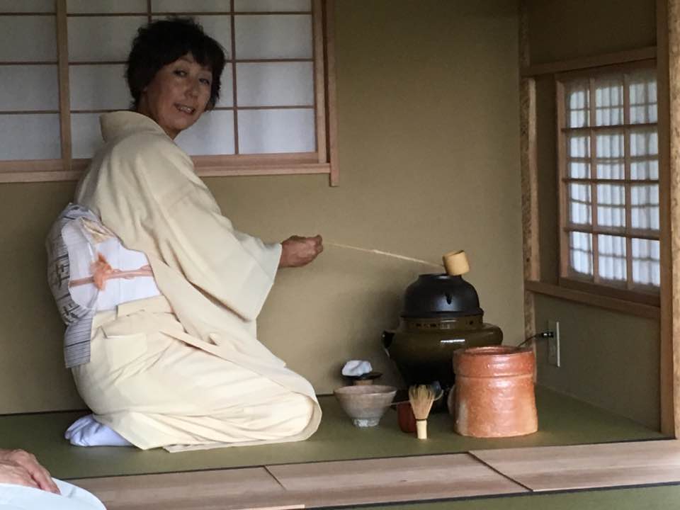 Yumiko Narita - Hostess